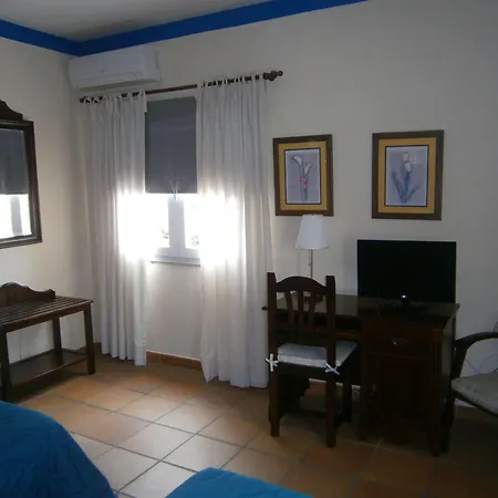 La Palmosa Hotel